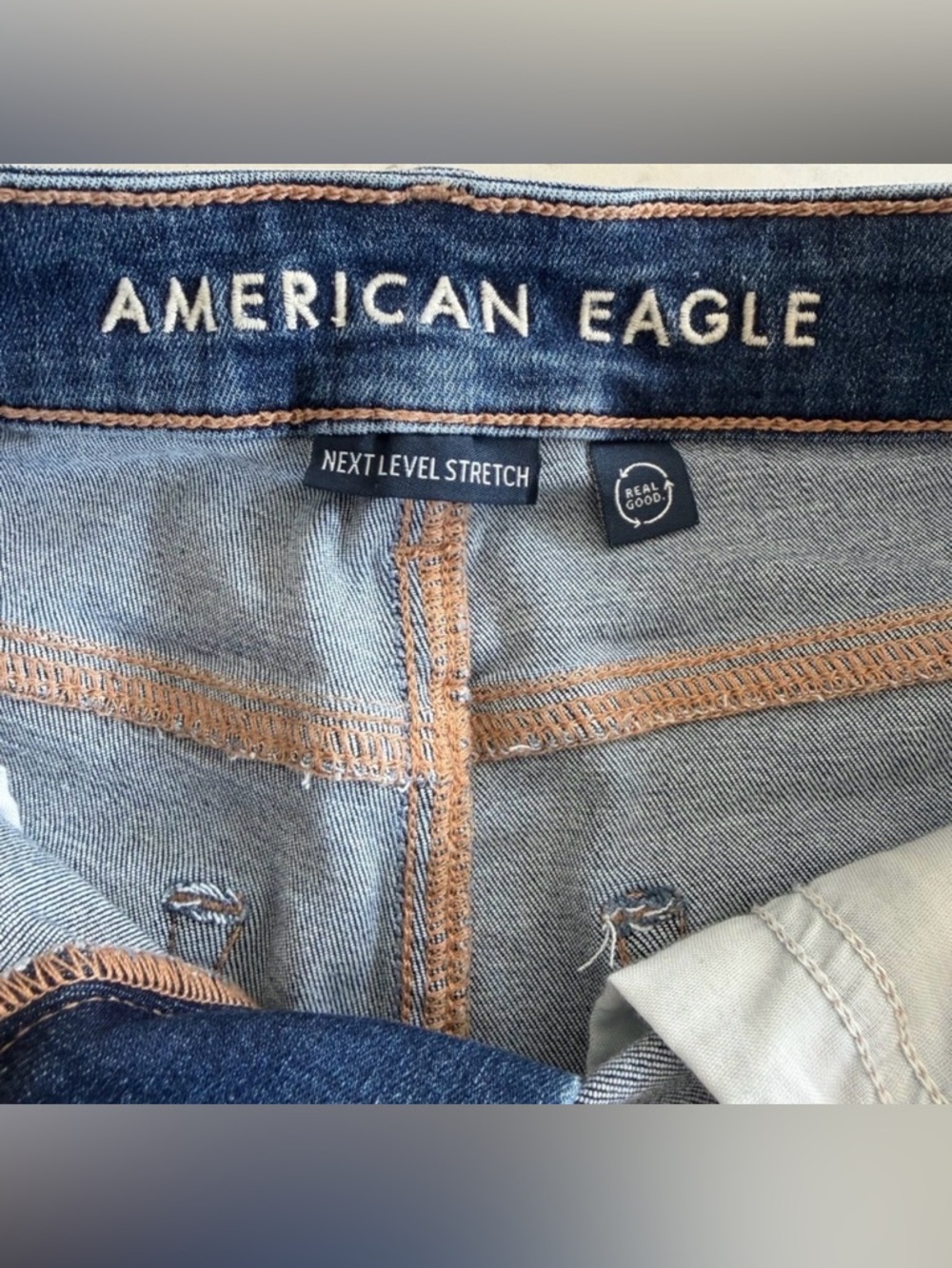 American Eagle Denim Shorts - Picture 4 of 6